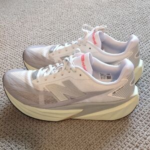 New Balance Men's FuelCell Rebel v5